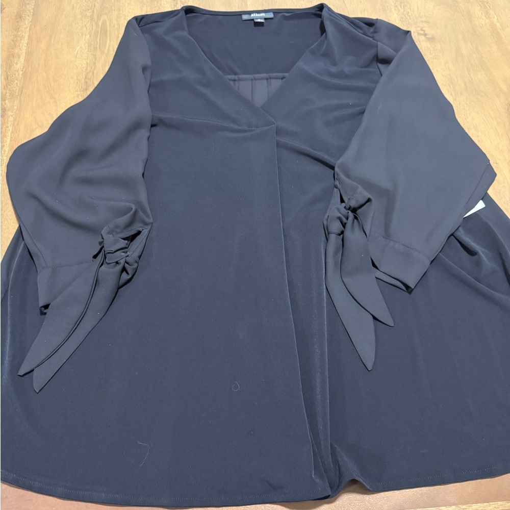 Alfani Plus Size 1X Black Tie-Sleeve V-Neck Tunic